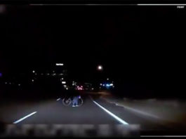 Policia e Tempe Bën Publike Videon ku Një Person Humbi Jetën Personi qe humbi jeten nga makina e uber naten