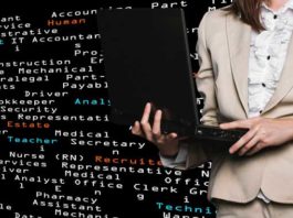 Facebook Jobs Tani Mund të Përdoret në Mbi 40 Shtete Vajzë e veshur me kostum profesional ne kembe me laptop ne dore dhe ne sfond emra profesionesh te ndryshme mbi sofnd te zi
